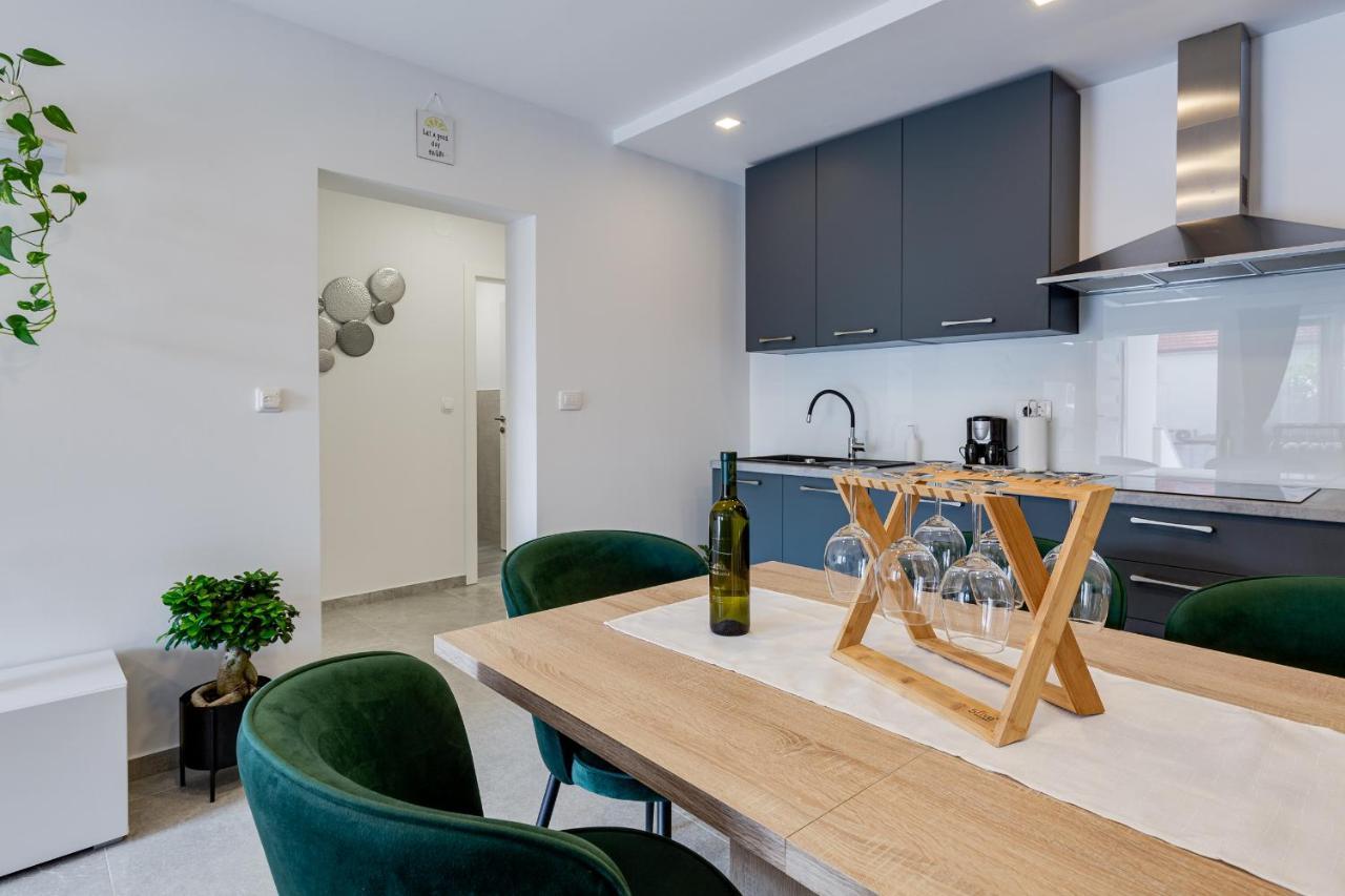 Apartman Angel Apartamento Zadar Exterior foto